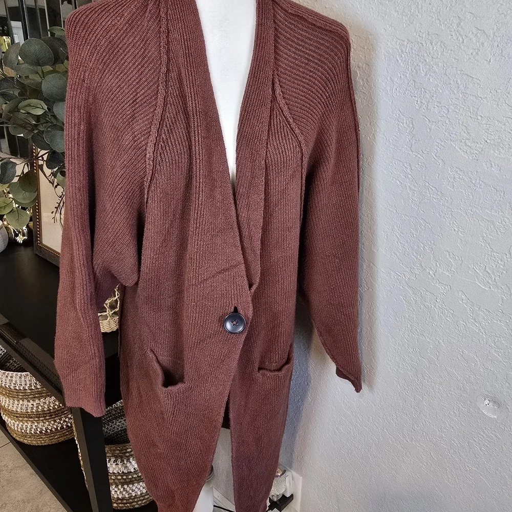 Free People Women's Irreplaceable Long Oversized Cardigan Ribbed Brown XS